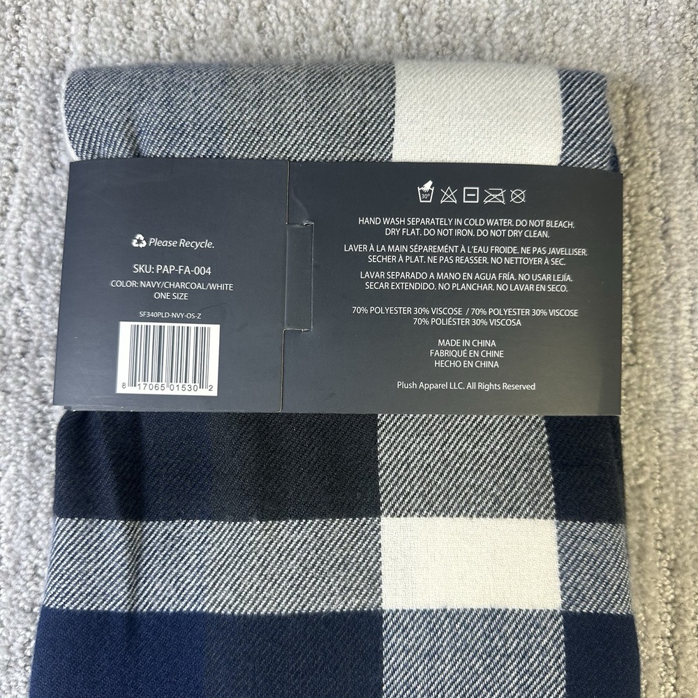 PLUSH Ultra Soft Fleece Navy Blue Buffalo Plaid Fringe Scarf - Picture 3 of 3